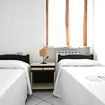 N316 - Numana, Comodo Trilocale Con Ampio Terrazzo Lägenhet Numana