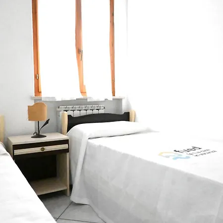 N316 - Numana, Comodo Trilocale Con Ampio Terrazzo
