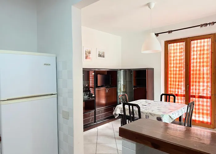 N316 - Numana, Comodo Trilocale Con Ampio Terrazzo *